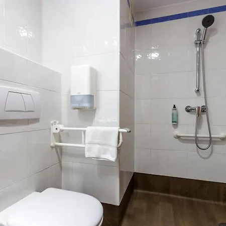 Travelodge Madrid Alcalá de Henares Exterior photo