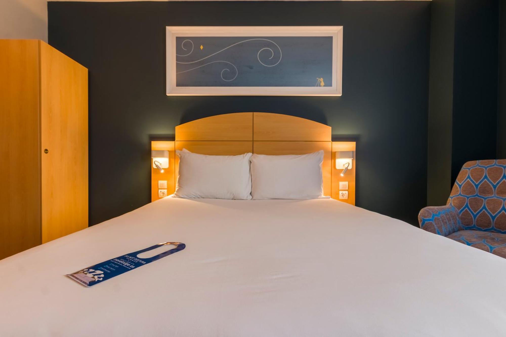 Travelodge Madrid 3*