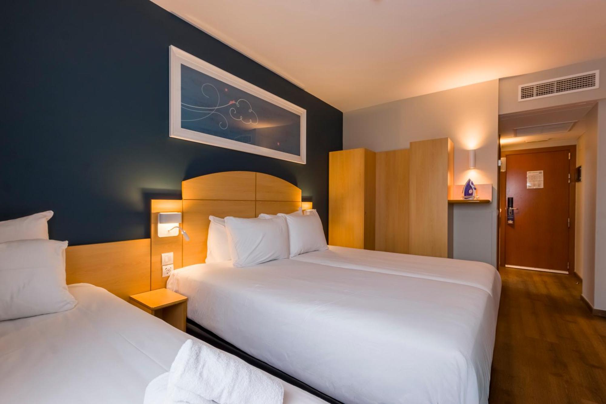 Travelodge Madrid 3* Alcalá de Henares