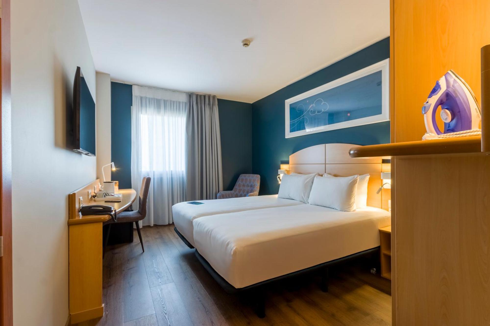 Hotel Travelodge Madrid 3*